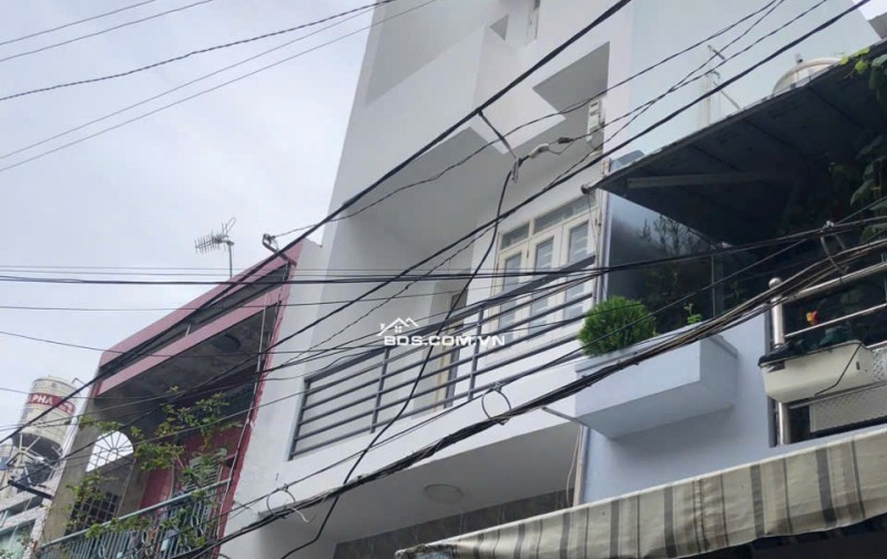 Bán Nhà Đường BÌNH TIÊN 38m2,Trệt +02 Lầu , P7, Q6 (4,5 TỶ/TL)